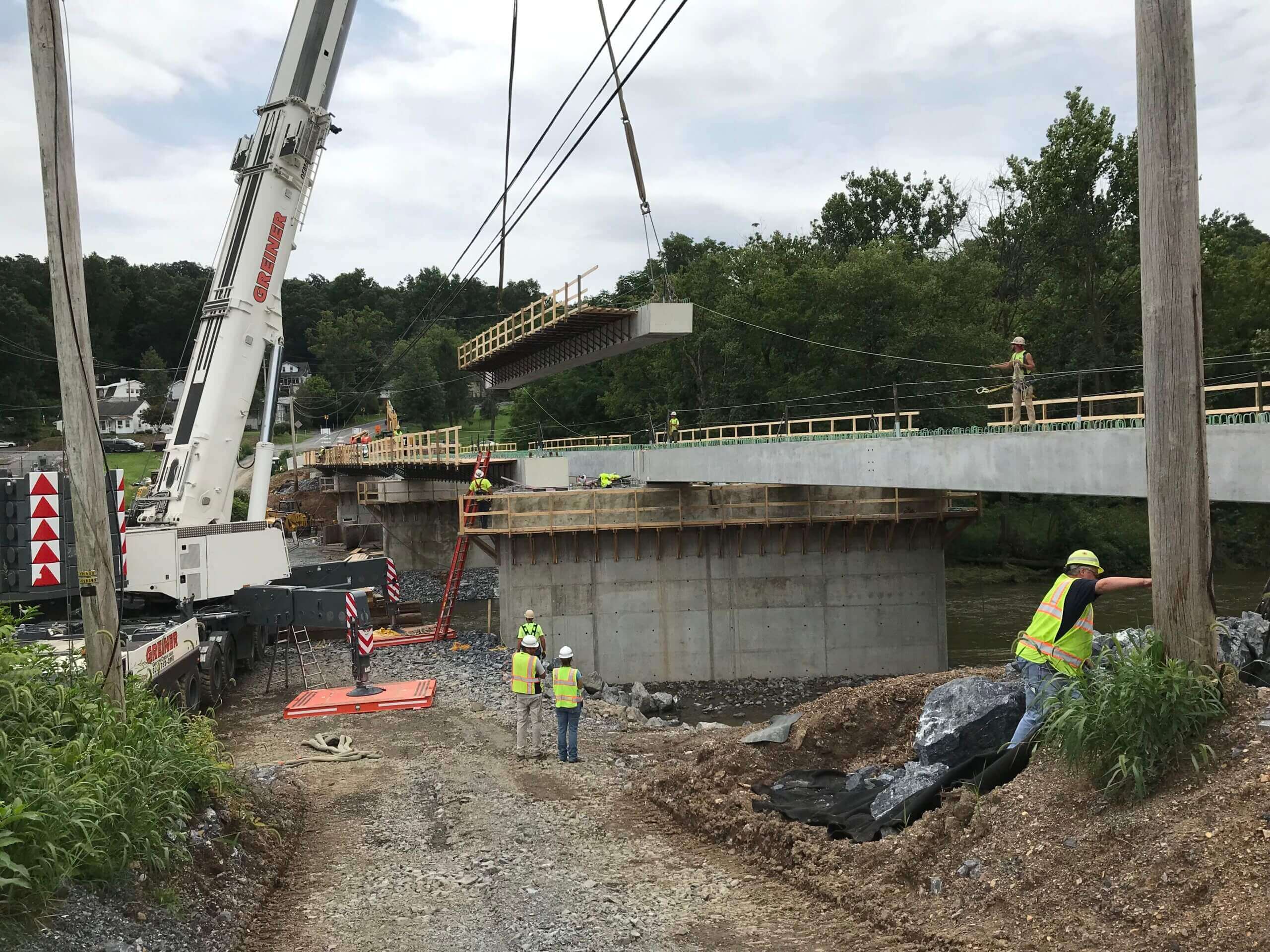 Lancaster Street Bridge, by Lobar Associates